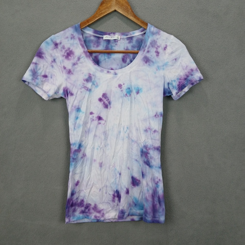Active Basic T Shirt Womens Small Lavender Purple Tie Dye Stretch Scoop Neck Top